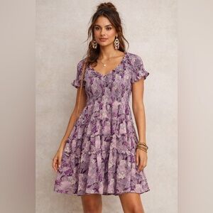 NWT En Saison floral smocked tiered mini dress in lilac
